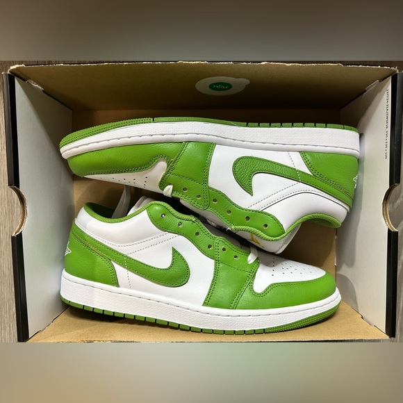 Men’s Size 11 Air Jordan 1 Low SE (NEW) HF4823 100 (No Box Lid) - Picture 10 of 12